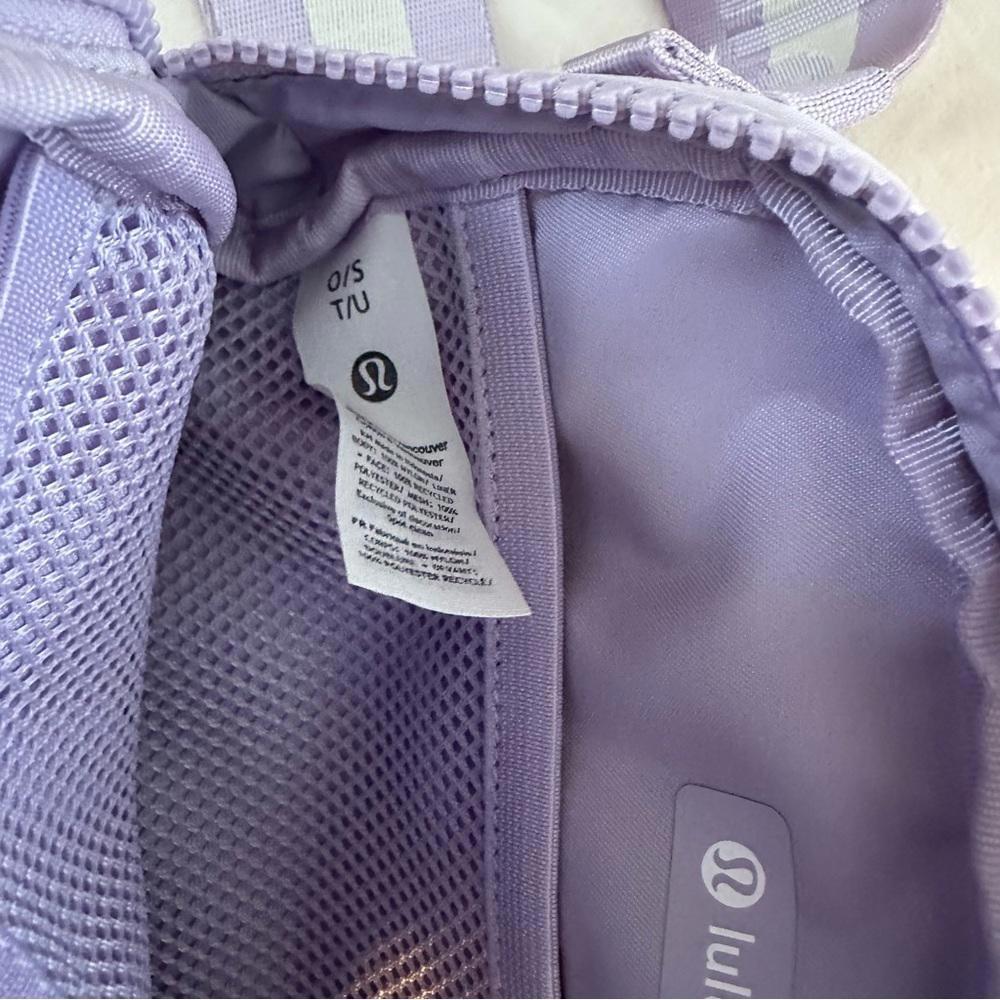 Lululemon Athletica Everywhere Belt Bag - Picture 6 of 6
